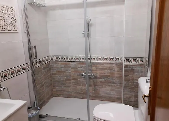 Castilla 30 Bis - Parking Publico Gratuito Appartement *