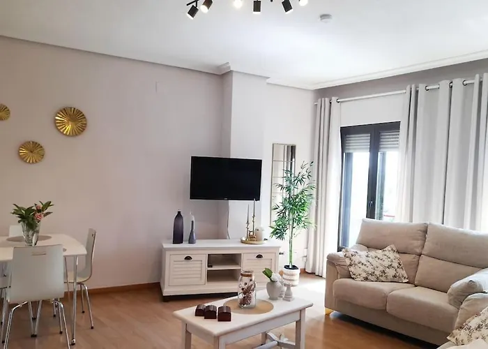 Castilla 30 Bis - Parking Publico Gratuito